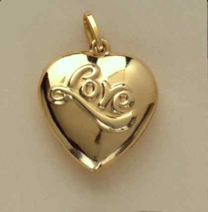 GWT 20mm HOLLOW HEART LOVE PENDANT