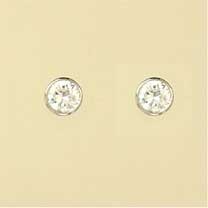 GPC WHITE GOLD 6mm RUB SET CZ STUDS    =