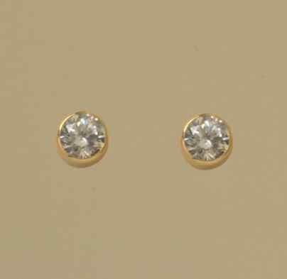 GPC 6mm RUB SET CZ STUDS               =