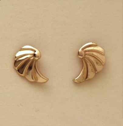 GPC SMALL WING STUDS