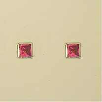 GPC 5mm SQUARE COL.CZ RUBSET STUDS-RED =