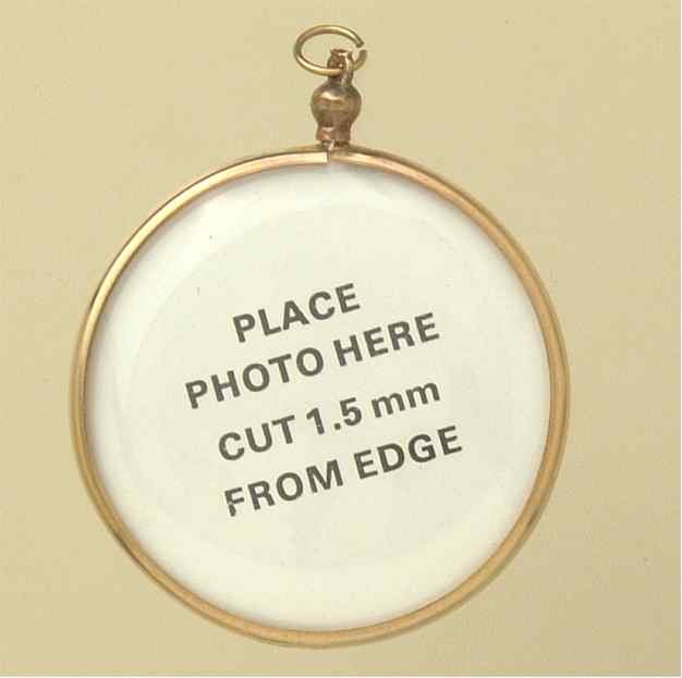 GPC 38MM SCREWTOP PICTURE LOCKET