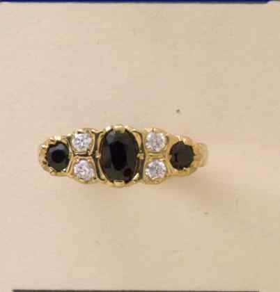 GPC CZ/SAPPHIRE CARVED HOOP RING       =