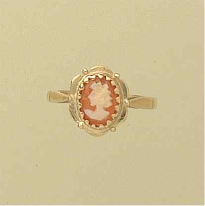 GPC OVAL CAMEO RING