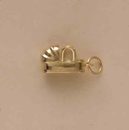 GPC CARRYCOT CHARM                     =