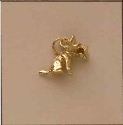 GPC DOG WITH BONE CHARM