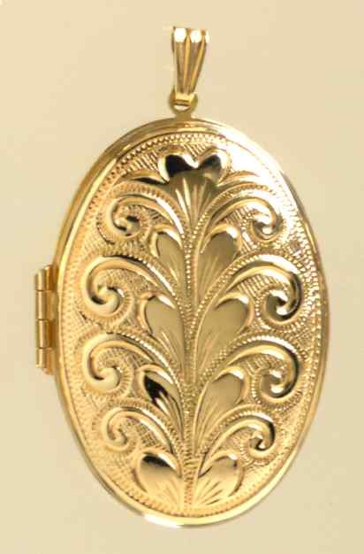 GPC 39x26mm OVAL EMBOSSED LOCKET
