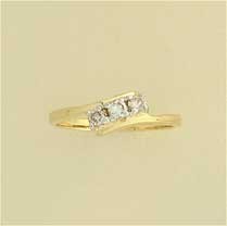 9ct 25pt DIAMOND 3 STONE CROSSOVER RING