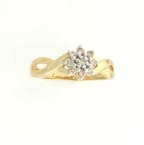 9ct 20pt DIA.SET FANCY CLUSTER RING    =