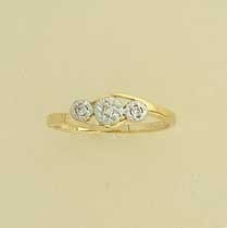 9ct 5pt DIA ILLUSION SET 3 STONE RING  =