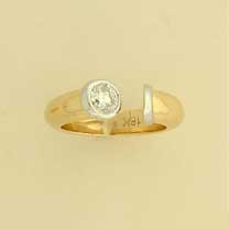 9ct 50pt FANCY SOLITAIRE RING