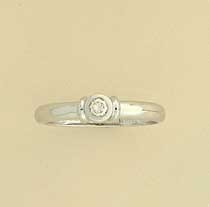 9ct WHITE 10pt DIAMOND SOLITAIRE RING