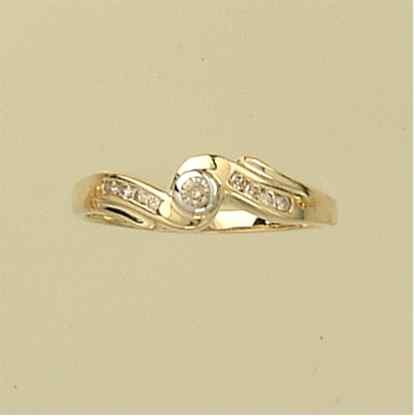 9ct 15pt DIAMOND FANCY CROSSOVER RING