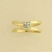 9ct 10pt 4 SQ.DIA.SET SPLIT SHANK RING