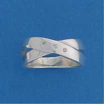 SPC 3 DIAMONDS X SHAPE RING