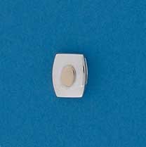 SIL/9ct CUSHION PEND.WITH OVAL        +C