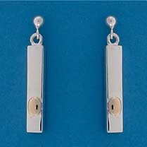 SIL/9ct STUD WITH BAR DROP/OVAL MOTIF