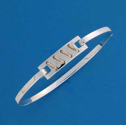SIL/9ct STITCHES CLIP BANGLE