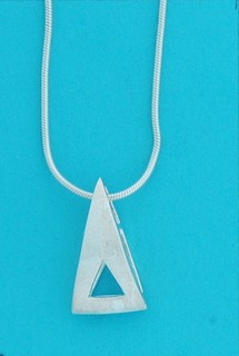 SPC MATT TAPERING CUTOUT PENDANT