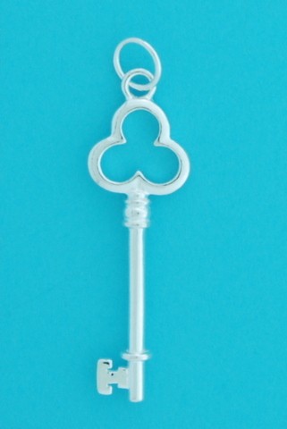 SPC CLUB SHAPE TOP 35m PLAIN KEY PENDANT