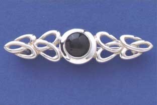 SPC 8mm ONYX CELTIC PATTERN BAR BROOCH =