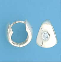 SPC CZ SET V SHAPED HINGED CREOLES