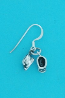 SPC BABY BOOTIES DROP EARRINGS         -