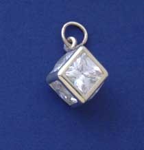 SPC 10mm CZ SET CUBE PENDANT