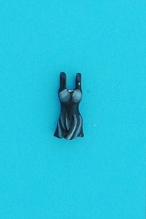 SPC ASST.COL PAINTED  SLIP DRESS CHARM =