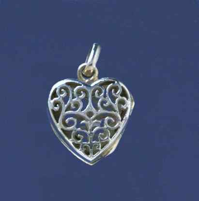 SPC OPEN FILLIGREE HEART LOCKET PENDANT=