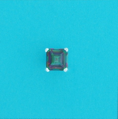 SPC 6mm CLAW SET SQUARE MYSTIC QTZ STUD