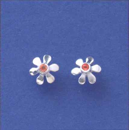 SPC TINY 8mm DAISY STUD WITH GARNE     =