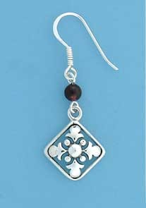 SPC CUTOUT DIAMOND SHAPE DROP/GAR BEAD