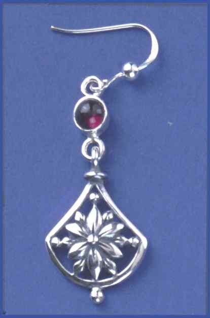 SPC CUTOUT FLOWER GARNET DROP EARRING  =