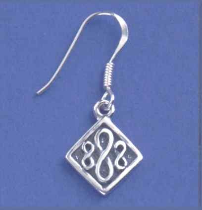 SPC 10mm DIA.SHAPE OXIDISED CELTIC DROPS