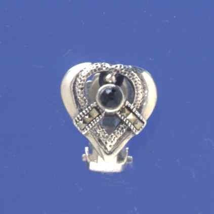 SPC HEART SHAPE ONYX/MARC CLIP-ON'S    =