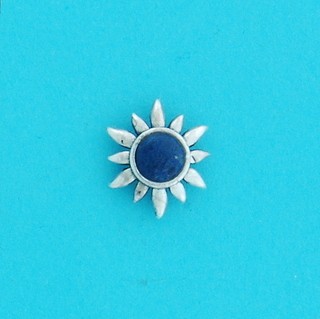 SPC 5mm ROUND LAPIS DAISY STUDS