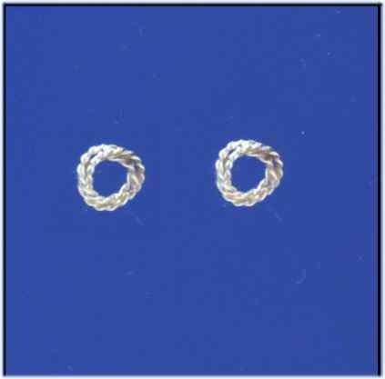 SPC SMALL FLAT KNOT STUDS              =