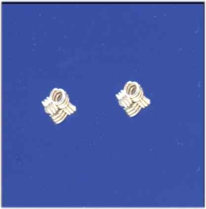 SPC KNOT STUDS