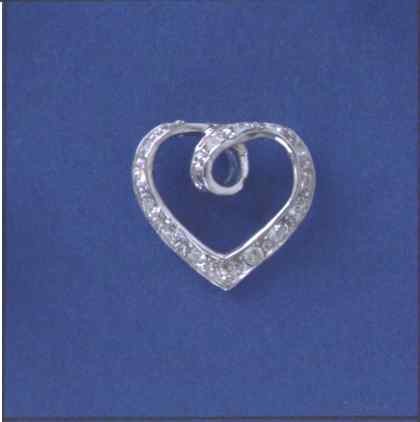 SPC FANCY GLITTER HEART STUDS