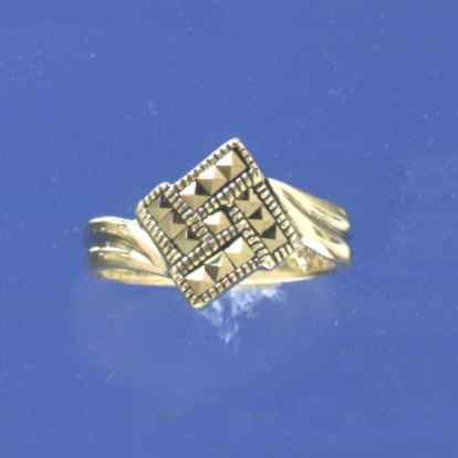 SPC MARCASITE SET DIA.DESIGN X OVER RING