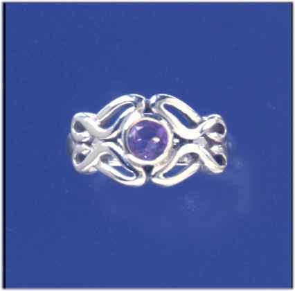 SPC CELTIC DESIGN AMETHYST RING        =