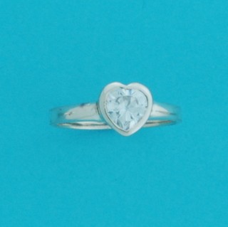 SPC 7mm HEART CZ RING                  =