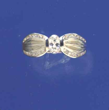 SPC OVAL CZ/CZ SET BAND FANCY DRESS RING