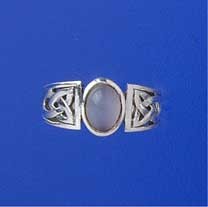 SPC CELTIC SHANK MOONSTONE RING        =