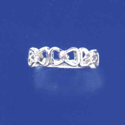 SPC SPLIT SHANK 3 BOWS CZ RING         =