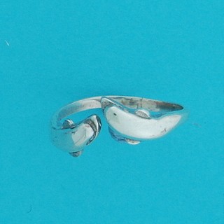SPC 2 DOLPHIN HEADS RING