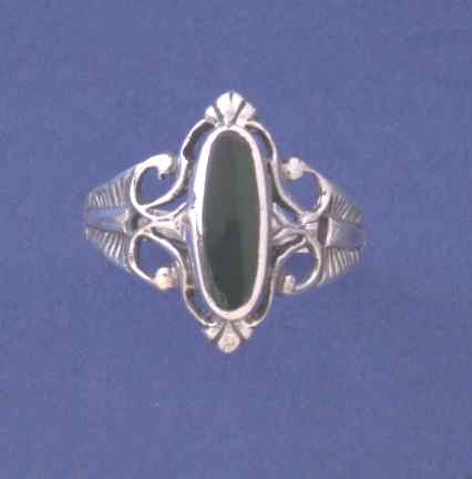 SPC OVAL ONYX FANCY RING