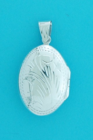 SPC OVAL ENGRAVED LOCKET