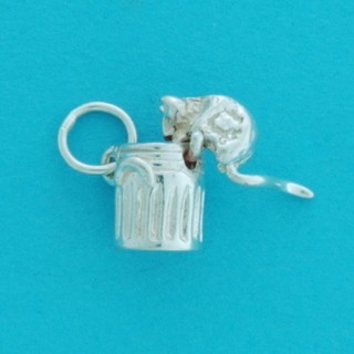 SPC CAT IN DUSTBIN CHARM               =